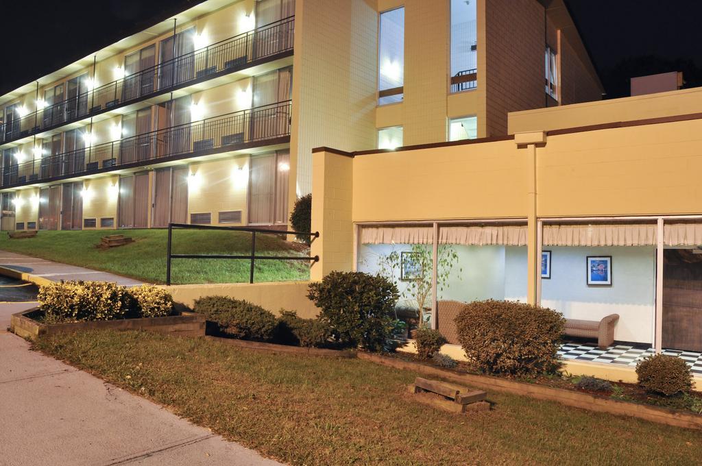 Best Western Niantic - New London, Mystic Area Exteriér fotografie